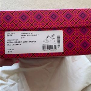 Tory burch wedges sz8.5 125$